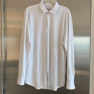 Mizzen+Main Spinnaker Performance Button up shirt, Large trim. White, EC